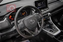 تۆیۆتا ڕاڤ 4